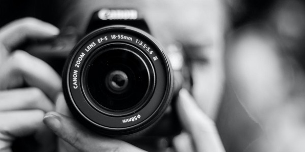 Тбилисский суд обязал прокуратуру возместить моральный ущерб по “делу фотографов”