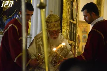 Илия II - Мы живем в сложный период, взрывоопасные времена, когда реальна угроза ядерной катастрофы, поэтому мы особенно думаем о мире