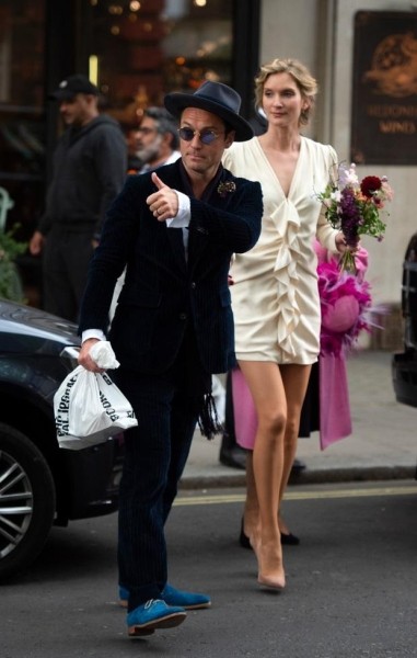 Джуд Лоу стал отцом 7-го ребенка