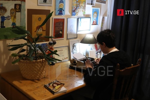 Школьник из Грузии претендует на международную премию Астрид Линдгрен Школьник из Грузии претендует на международную премию Астрид Линдгрен