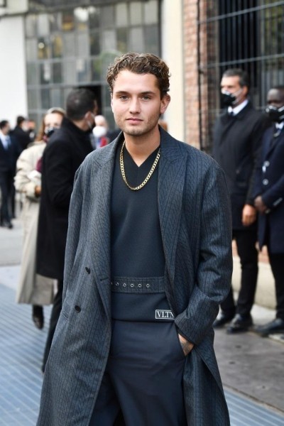 Джуд Лоу стал отцом 7-го ребенка