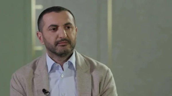 Давид Кезерашвили - Отказываюсь от контрольного пакета «Формулы» и передам коллективу телекомпании половину имеющейся доли, а после окончания олигархического правления передам свою оставшуюся долю полностью Давид Кезерашвили - Отказываюсь от контрольного пакета «Формулы» и передам коллективу телекомпании половину имеющейся доли, а после окончания олигархического правления передам свою оставшуюся долю полностью