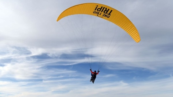 Когда в Грузии разрешат полеты на парапланах