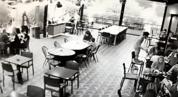 Стрельба на улице Мосашвили в Тбилиси: кадры попали в сеть Стрельба на улице Мосашвили в Тбилиси: кадры попали в сеть