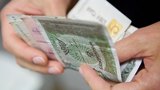 Официальный курс лари на сегодня 5 мая к доллару и евро