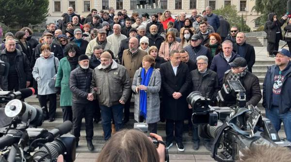 Оппозиция: “Грузинская мечта” начала финальный этап смены внешнеполитического курса” Оппозиция: “Грузинская мечта” начала финальный этап смены внешнеполитического курса”