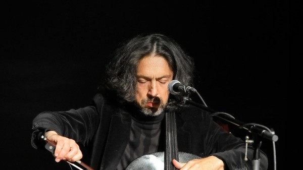 Знаменитый виолончелист Ян Максин выступит в Тбилиси