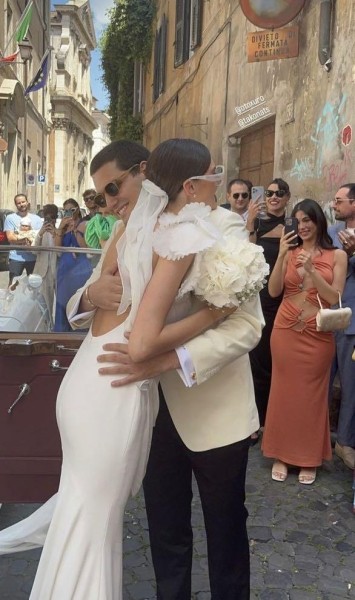 Итальянская свадьба грузинской красавицы-модели - Тако Нацвлишвили вышла замуж: фото с церемонии Итальянская свадьба грузинской красавицы-модели - Тако Нацвлишвили вышла замуж: фото с церемонии