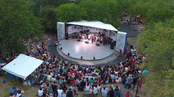 Фестиваль "Арт-Гени" вновь соберет известных артистов Грузии