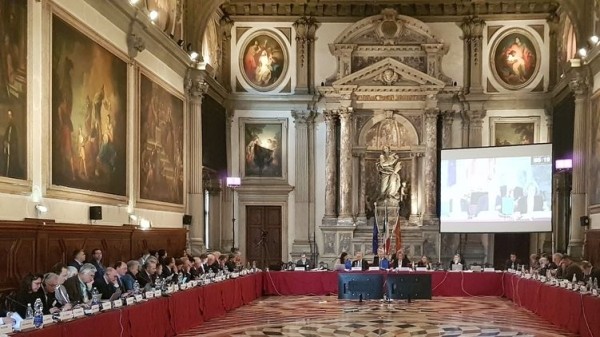 Венецианская комиссия окончательно забраковала грузинский законопроект “О деолигархизации” Венецианская комиссия окончательно забраковала грузинский законопроект “О деолигархизации”