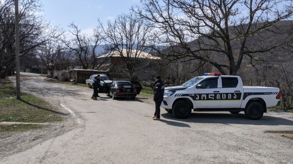 На юге Грузии задержали мужчину за расстрел бездомной собаки На юге Грузии задержали мужчину за расстрел бездомной собаки