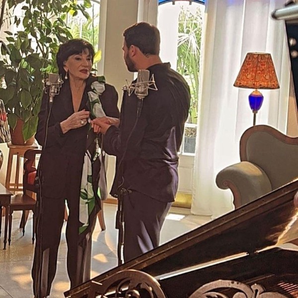 «Пусть все успокоятся, он не русский и мы не поем на русском…» - первый комментарий Нани Брегвадзе по поводу распространенной информации, якобы она записала дуэт с российским исполнителем