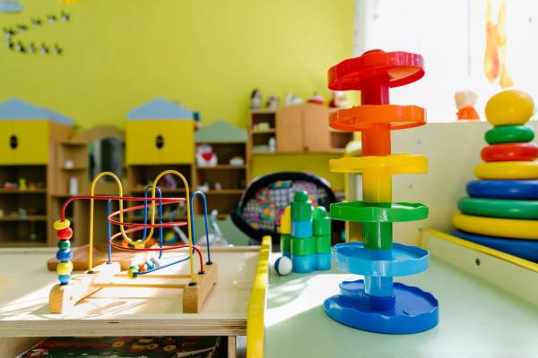 Мэрия Тбилиси открыла регистрацию в летние детсады Мэрия Тбилиси открыла регистрацию в летние детсады