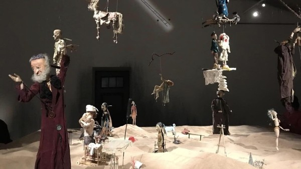 Выставка Резо Габриадзе открылась в Санкт-Петербурге Выставка Резо Габриадзе открылась в Санкт-Петербурге