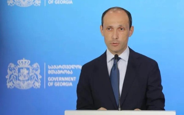 По заявлению Левана Давиташвили, несколько международных компаний проявили интерес к порту Анаклия, и на данном этапе обрабатывается информация об их финансовой устойчивости и квалификации По заявлению Левана Давиташвили, несколько международных компаний проявили интерес к порту Анаклия, и на данном этапе обрабатывается информация об их финансовой устойчивости и квалификации