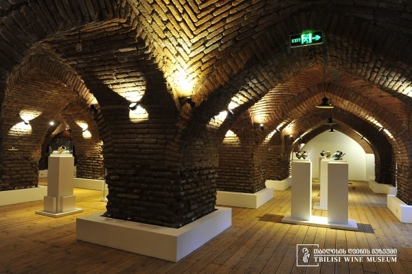 Музей вина в Тбилиси жалуется на приказ о сокращении времени работы Музей вина в Тбилиси жалуется на приказ о сокращении времени работы