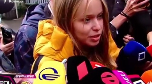 Елизавета Ясько сообщила что у нее есть ребенок, указав на отца