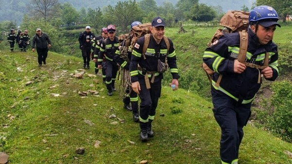 Спасатели мобилизованы на востоке Грузии в связи с праздником "Ломисоба" Спасатели мобилизованы на востоке Грузии в связи с праздником "Ломисоба"