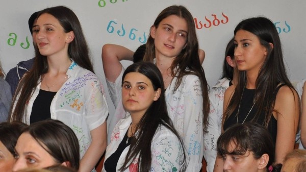 Когда начнется выдача школьных аттестатов в Грузии? Когда начнется выдача школьных аттестатов в Грузии?