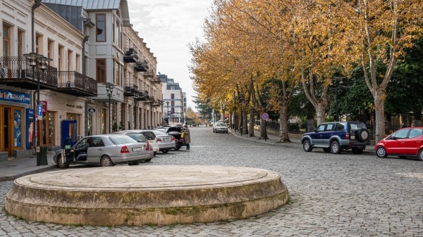 Почти 500 семей вынужденных переселенцев получат новые квартиры в Кутаиси Почти 500 семей вынужденных переселенцев получат новые квартиры в Кутаиси