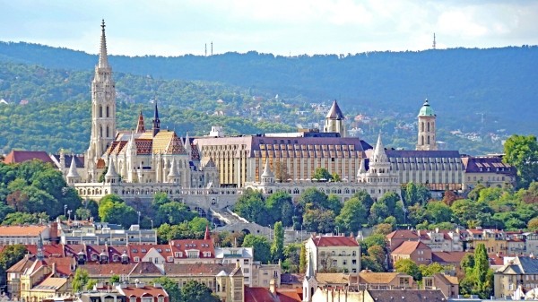 Грузинские пианисты дадут концерты в Венгрии