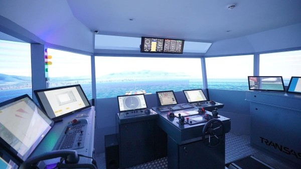 Студенты Морской академии в Батуми получили новый тренажер