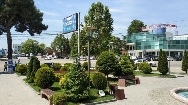 Жители села на востоке Грузии протестуют из-за строительства предприятия Жители села на востоке Грузии протестуют из-за строительства предприятия