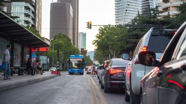 Когда в городах Грузии начнут штрафовать за нарушение норм выхлопа автомобилей?