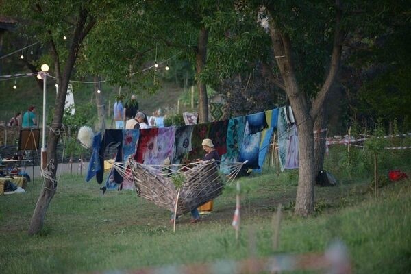 Грузинское творчество: популярный фестиваль "Арт-Гени 2023" в Тбилиси – фото Грузинское творчество: популярный фестиваль "Арт-Гени 2023" в Тбилиси – фото