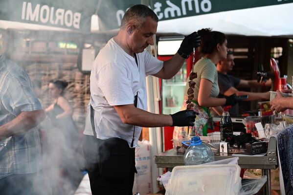 Грузинское творчество: популярный фестиваль "Арт-Гени 2023" в Тбилиси – фото Грузинское творчество: популярный фестиваль "Арт-Гени 2023" в Тбилиси – фото