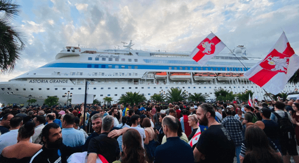 Круизный лайнер ASTORIA GRANDE убрал Батуми из списка будущих маршрутов