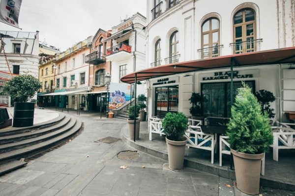 Мэрия Тбилиси собирается увеличить размер штрафов за шум по ночам