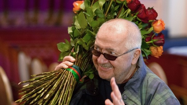 Роберту Стуруа 85: коллекционер, любитель комфорта и навсегда влюбленный в Грузию мастер Роберту Стуруа 85: коллекционер, любитель комфорта и навсегда влюбленный в Грузию мастер