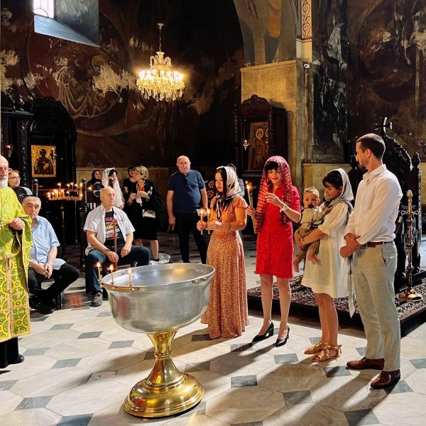 Кети Мелуа крестила сына в Грузии, в Сионском кафедральном соборе - кто его крестные и что говорит певица?