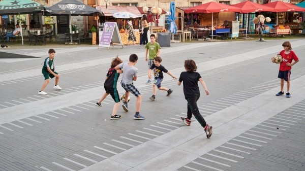 Нуждающиеся семьи в Грузии будут получать больше средств на детей Нуждающиеся семьи в Грузии будут получать больше средств на детей