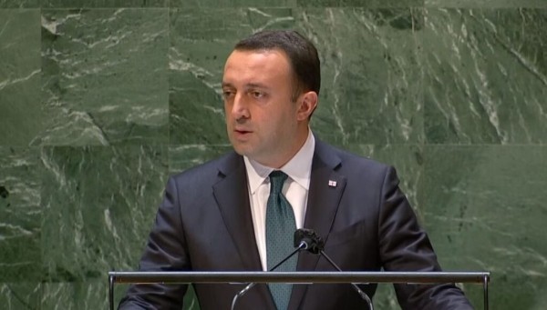 Премьер Грузии Ираклий Гарибашвили призвал “прекратить спекуляции” вокруг спасательных вертолетов