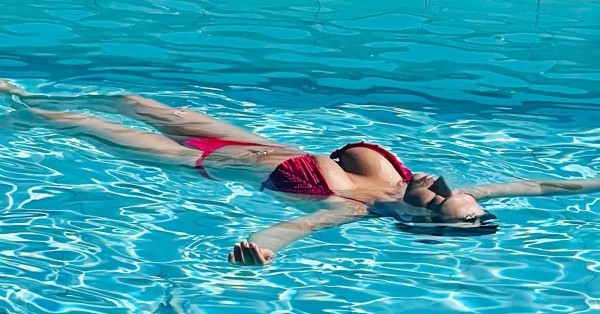 Беременность и впечатляющая форма после родов – лето Хатии Буниатишвили и фото, которые приведут в восторг фанов пианистки