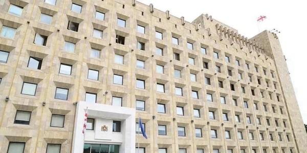 По информации администрации правительства, Саломе Зурабишвили отказано в визитах в Украину, Германию, Болгарию, Чехию, Швейцарию, Польшу, Бельгию, Данию, Израиль и Арабские Эмираты