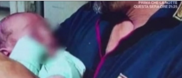 Пара из Грузии подбросила младенца к мусорному баку в Италии