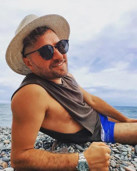 «Софья переехала в Батуми, мы живем по соседству, это желание детей» - Ираклий Пирцхалава о бывшей жене и тяжелых днях прошлого