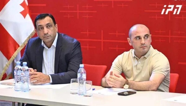 Леван Бежашвили – Ведутся переговоры по поводу идеи создания совета при «Национальном движении», председателем которого станет Михаил Саакашвили