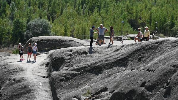 Пещерный город Уплисцихе: знаменитая достопримечательность Грузии – фото Пещерный город Уплисцихе: знаменитая достопримечательность Грузии – фото