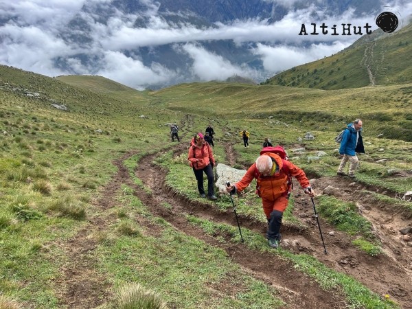 Жозеп Боррель посетил Казбеги - фотографии неофициального маршрута вице-президента Еврокомиссии Жозеп Боррель посетил Казбеги - фотографии неофициального маршрута вице-президента Еврокомиссии
