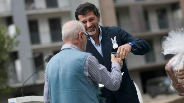 Жители аварийных домов в Тбилиси получили новые квартиры