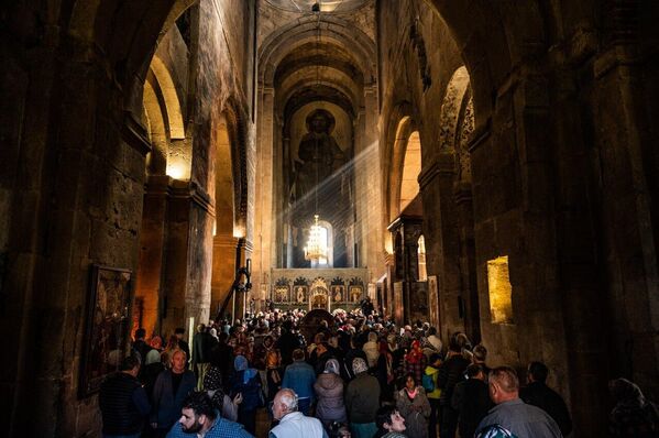 Как Грузия отметила большой праздник Мцхетоба-Светицховлоба – фото Как Грузия отметила большой праздник Мцхетоба-Светицховлоба – фото