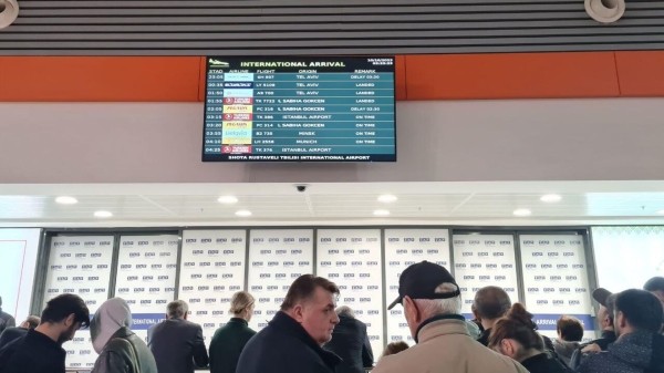 Война в Израиле: граждане Грузии возвращаются на родину