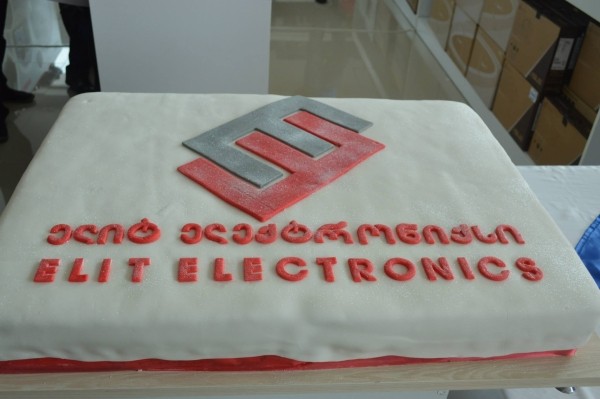 Грузинская сеть Elit Electronics купила сразу 30 магазинов техники в Баку Грузинская сеть Elit Electronics купила сразу 30 магазинов техники в Баку