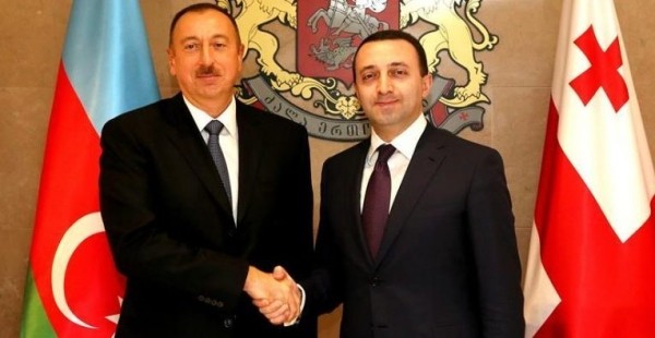 Алиев предложил Еревану встречаться в Тбилиси