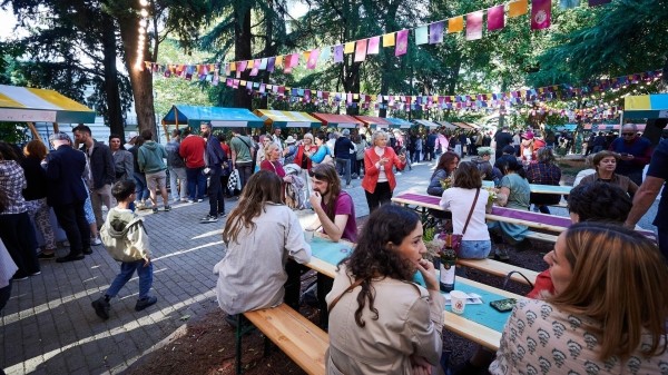 Вкусный Тбилиси: гостей и жителей столицы приглашают на фестиваль стрит-фуда Вкусный Тбилиси: гостей и жителей столицы приглашают на фестиваль стрит-фуда