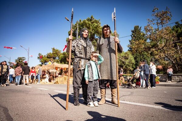 Как Грузия отметила большой праздник Мцхетоба-Светицховлоба – фото Как Грузия отметила большой праздник Мцхетоба-Светицховлоба – фото